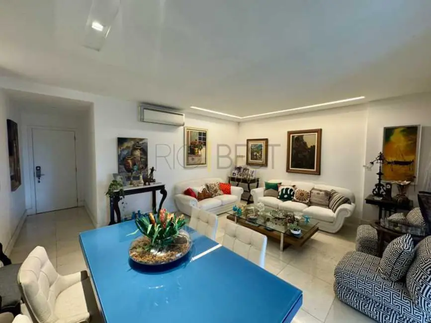 Foto 8 de Apartamento com 3 quartos à venda, 142m2 em Rio De Janeiro - RJ