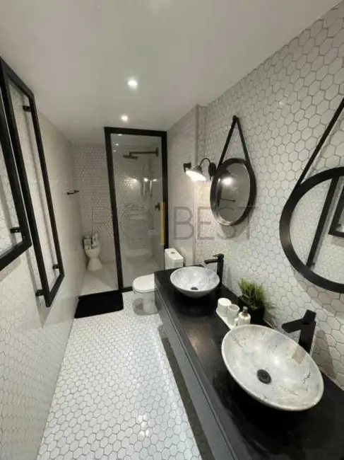 Apartamento com 3 quartos à venda e para alugar, 138m2 em Rio De Janeiro - RJ - imagem 7 Foto 7 de Apartamento com 3 quartos à venda e para alugar, 138m2 em Rio De Janeiro - RJ