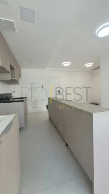 Apartamento com 2 quartos para alugar, 75m2 em Rio De Janeiro - RJ - imagem 2 Foto 2 de Apartamento com 2 quartos para alugar, 75m2 em Rio De Janeiro - RJ