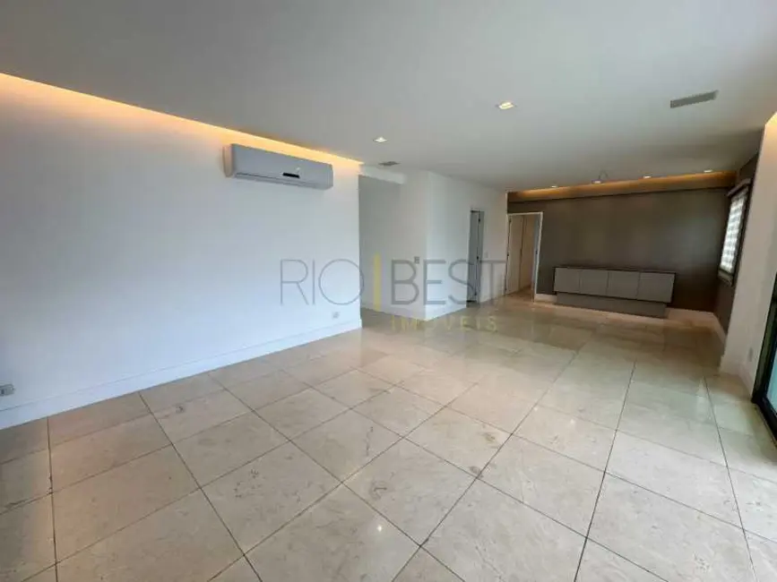 Foto 6 de Apartamento com 3 quartos à venda, 142m2 em Rio De Janeiro - RJ