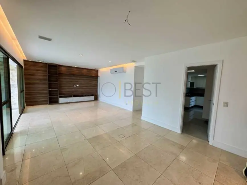 Foto 7 de Apartamento com 3 quartos à venda, 142m2 em Rio De Janeiro - RJ