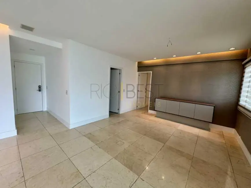 Foto 8 de Apartamento com 3 quartos à venda, 142m2 em Rio De Janeiro - RJ