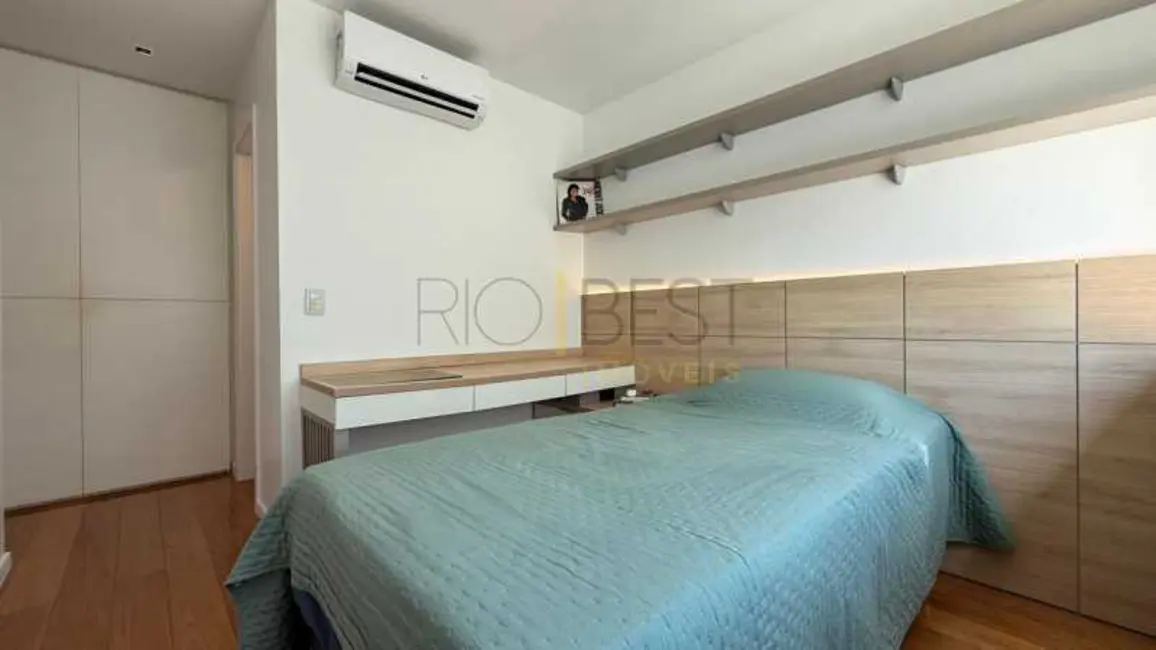 Foto 8 de Apartamento com 4 quartos para alugar, 160m2 em Rio De Janeiro - RJ
