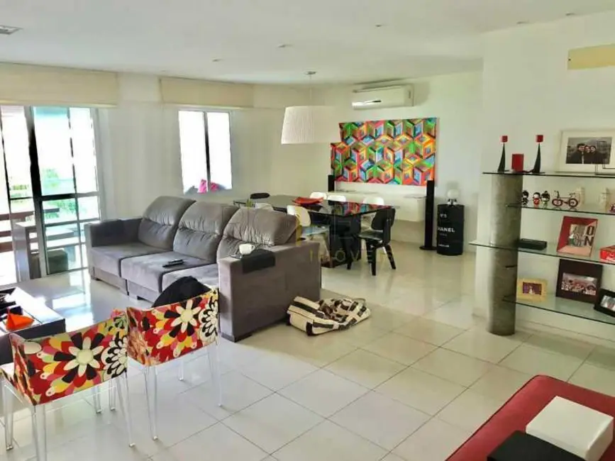 Foto 3 de Apartamento com 3 quartos para alugar, 160m2 em Rio De Janeiro - RJ