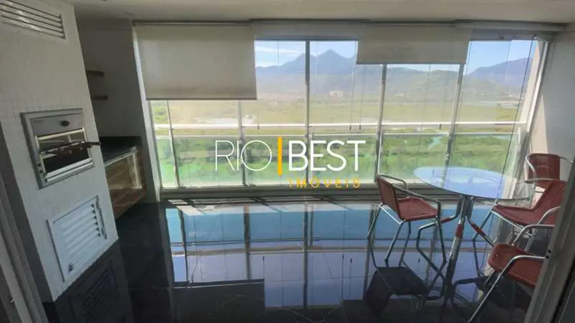 Foto 1 de Apartamento com 3 quartos para alugar, 160m2 em Rio De Janeiro, RJ