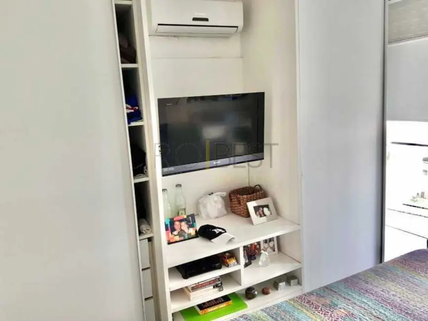 Foto 8 de Apartamento com 3 quartos para alugar, 160m2 em Rio De Janeiro - RJ