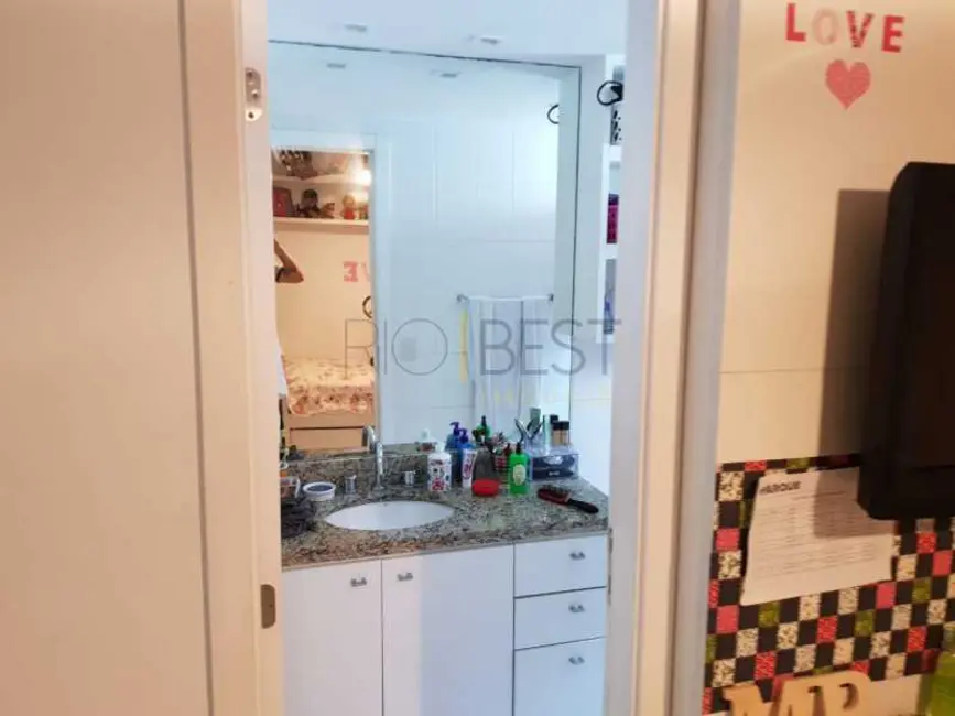 Foto 7 de Apartamento com 4 quartos para alugar, 160m2 em Rio De Janeiro - RJ