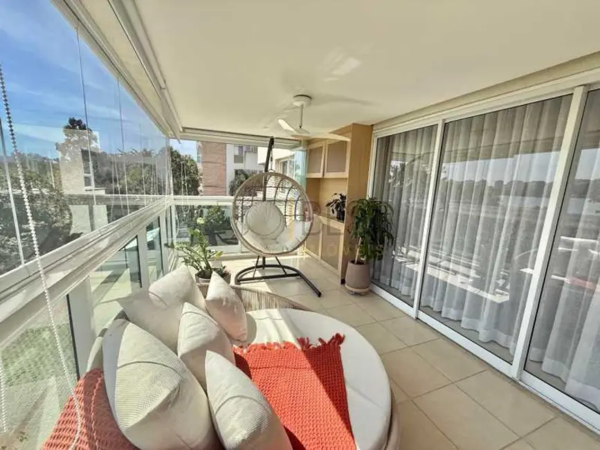 Foto 3 de Apartamento com 4 quartos à venda, 227m2 em Rio De Janeiro - RJ