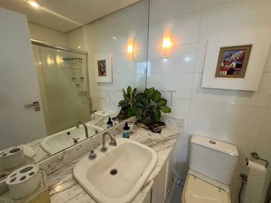 Foto 4 de Apartamento com 3 quartos para alugar, 195m2 em Rio De Janeiro - RJ