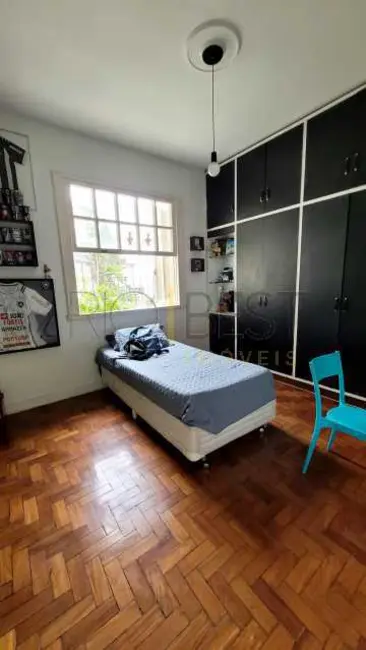 Foto 8 de Casa com 8 quartos à venda, 450m2 em Rio De Janeiro - RJ