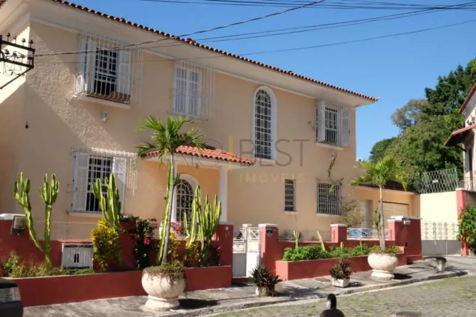 Foto 1 de Casa com 8 quartos à venda, 450m2 em Rio De Janeiro - RJ