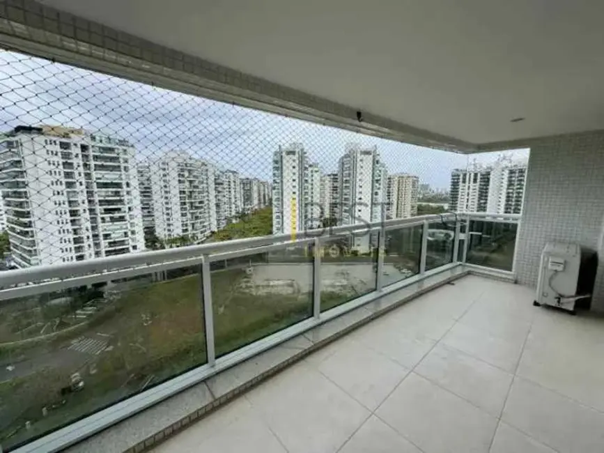 Apartamento com 3 quartos para alugar, 76m2 em Rio De Janeiro - RJ - imagem 1 Foto 1 de Apartamento com 3 quartos para alugar, 76m2 em Rio De Janeiro - RJ