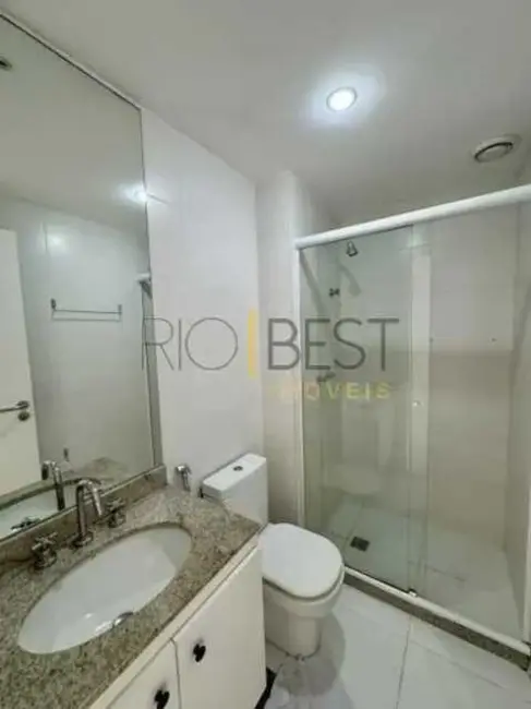Apartamento com 3 quartos para alugar, 76m2 em Rio De Janeiro - RJ - imagem 5 Foto 5 de Apartamento com 3 quartos para alugar, 76m2 em Rio De Janeiro - RJ