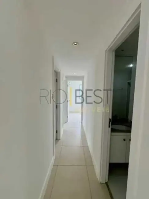 Apartamento com 3 quartos para alugar, 76m2 em Rio De Janeiro - RJ - imagem 8 Foto 8 de Apartamento com 3 quartos para alugar, 76m2 em Rio De Janeiro - RJ