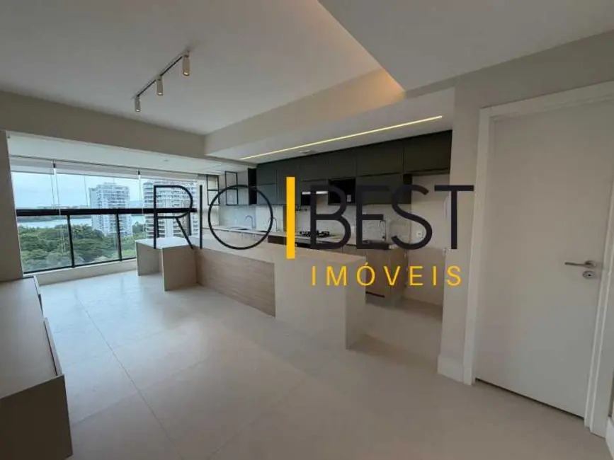 Foto 1 de Apartamento com 2 quartos para alugar, 74m2 em Rio De Janeiro - RJ