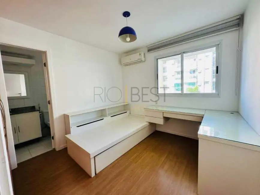 Foto 9 de Apartamento com 3 quartos à venda, 160m2 em Rio De Janeiro - RJ