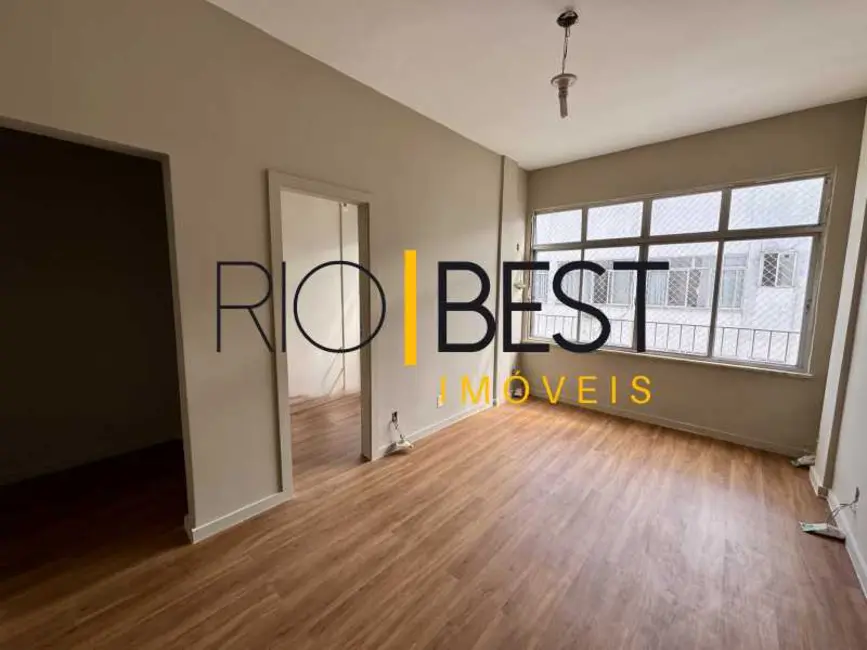 Foto 1 de Apartamento com 1 quarto à venda, 40m2 em Rio De Janeiro - RJ