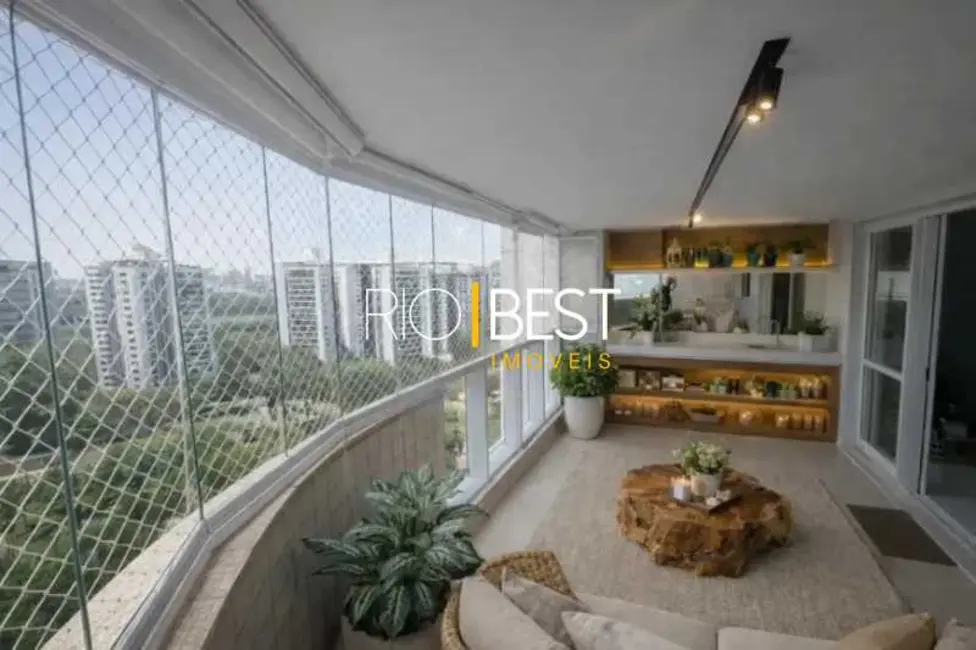 Foto 8 de Apartamento com 5 quartos para alugar, 342m2 em Rio De Janeiro - RJ