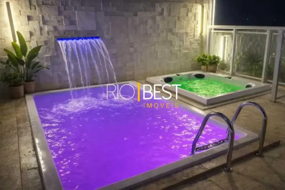 Foto 1 de Apartamento com 5 quartos para alugar, 342m2 em Rio De Janeiro - RJ