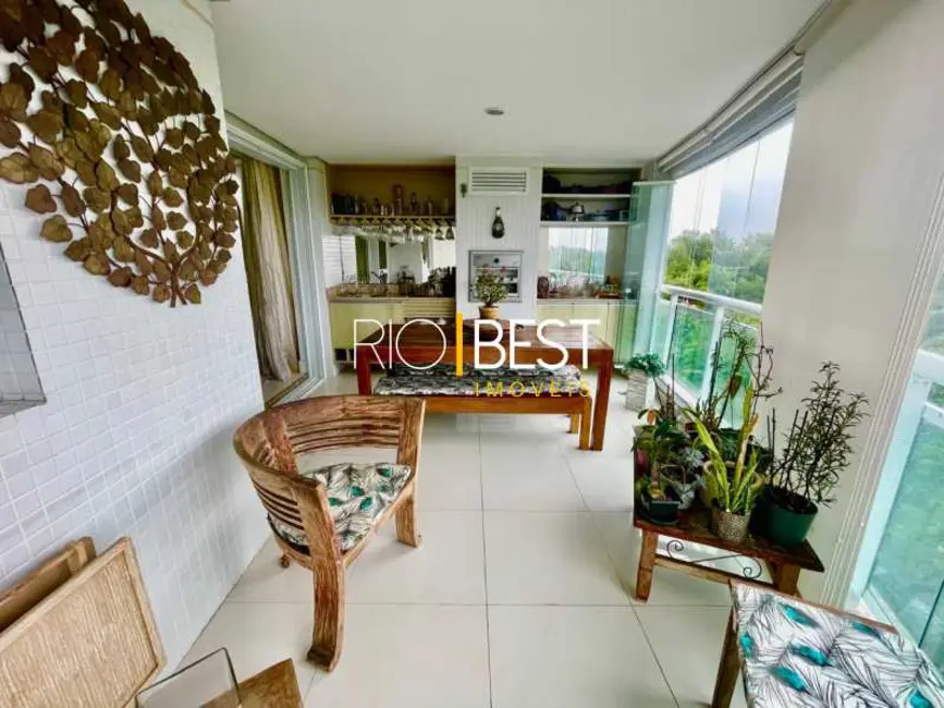 Foto 4 de Apartamento com 3 quartos à venda, 127m2 em Rio De Janeiro - RJ