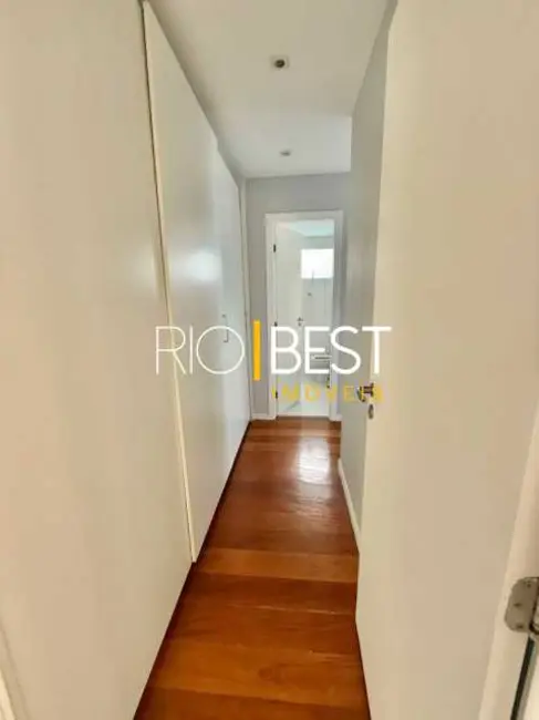 Foto 20 de Apartamento com 4 quartos para alugar, 160m2 em Rio De Janeiro - RJ