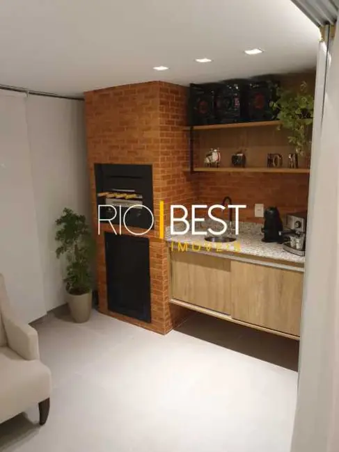 Apartamento com 2 quartos à venda, 100m2 em Rio De Janeiro - RJ - imagem 3 Foto 3 de Apartamento com 2 quartos à venda, 100m2 em Rio De Janeiro - RJ