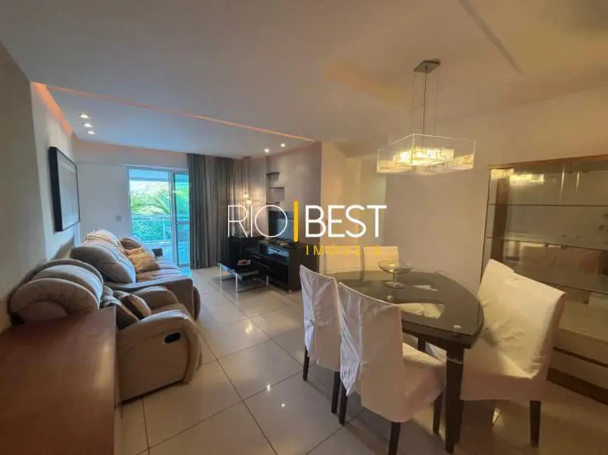 Foto 3 de Apartamento com 3 quartos para alugar, 127m2 em Rio De Janeiro - RJ