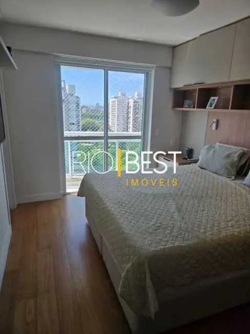 Apartamento com 3 quartos à venda, 127m2 em Rio De Janeiro - RJ - imagem 5 Foto 5 de Apartamento com 3 quartos à venda, 127m2 em Rio De Janeiro - RJ
