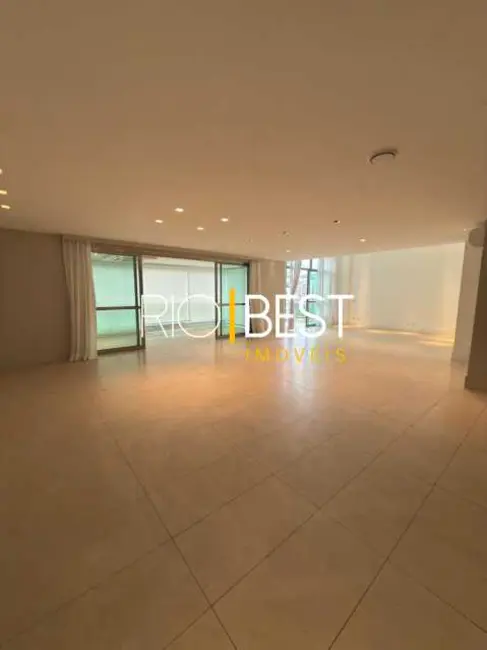 Apartamento com 4 quartos para alugar, 380m2 em Rio De Janeiro - RJ - imagem 2 Foto 2 de Apartamento com 4 quartos para alugar, 380m2 em Rio De Janeiro - RJ