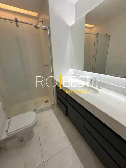 Foto 12 de Apartamento com 4 quartos para alugar, 380m2 em Rio De Janeiro - RJ