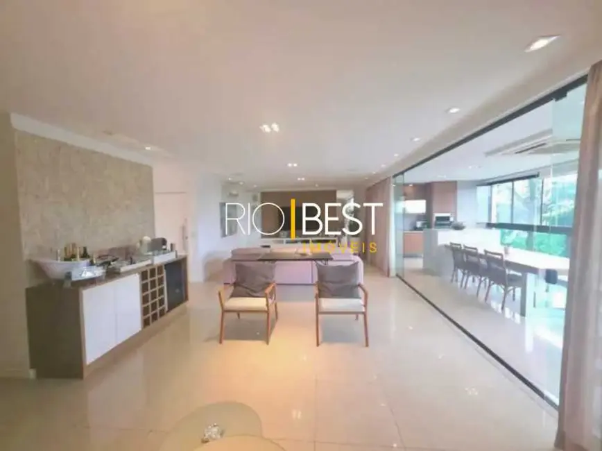 Foto 5 de Apartamento com 4 quartos à venda, 256m2 em Rio De Janeiro - RJ