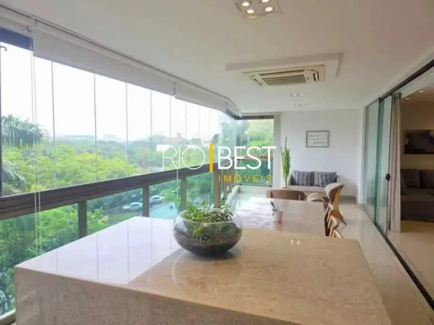 Foto 1 de Apartamento com 4 quartos à venda, 256m2 em Rio De Janeiro - RJ