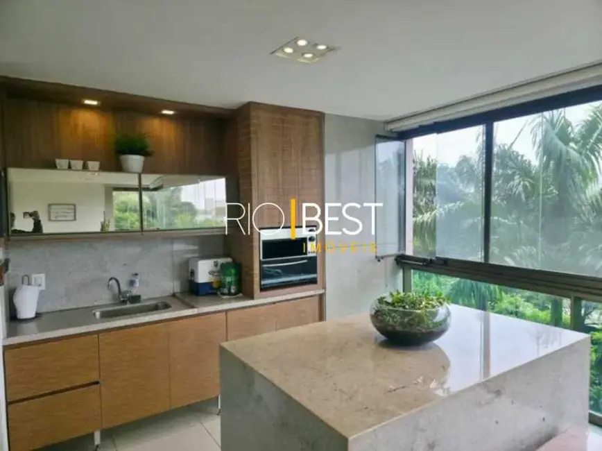 Foto 2 de Apartamento com 4 quartos à venda, 256m2 em Rio De Janeiro - RJ