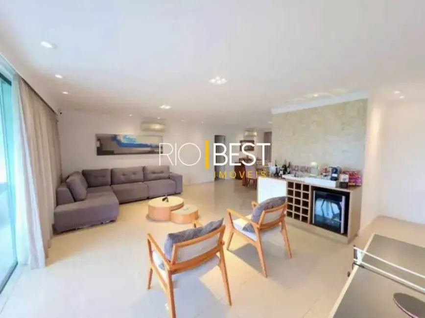 Foto 6 de Apartamento com 4 quartos à venda, 256m2 em Rio De Janeiro - RJ