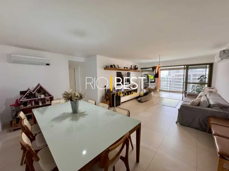 Foto 4 de Apartamento com 4 quartos à venda, 187m2 em Rio De Janeiro - RJ