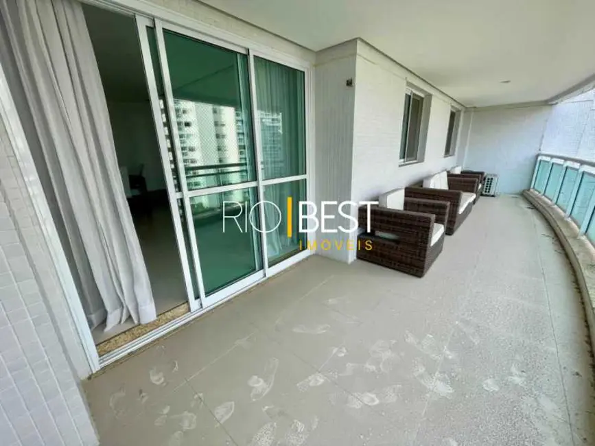 Apartamento com 2 quartos à venda, 112m2 em Rio De Janeiro - RJ - imagem 4 Foto 4 de Apartamento com 2 quartos à venda, 112m2 em Rio De Janeiro - RJ