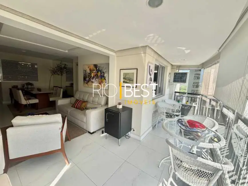 Foto 4 de Apartamento com 3 quartos para alugar, 75m2 em Rio De Janeiro - RJ