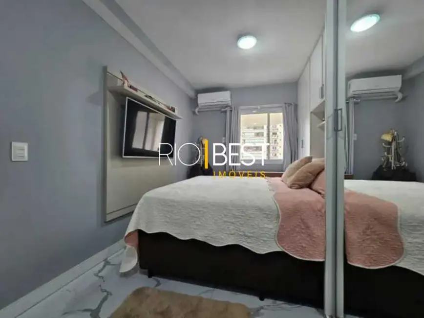 Foto 9 de Apartamento com 2 quartos à venda, 76m2 em Rio De Janeiro - RJ