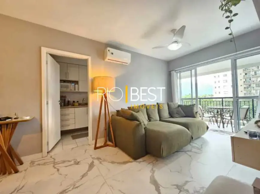 Foto 7 de Apartamento com 2 quartos à venda, 76m2 em Rio De Janeiro - RJ