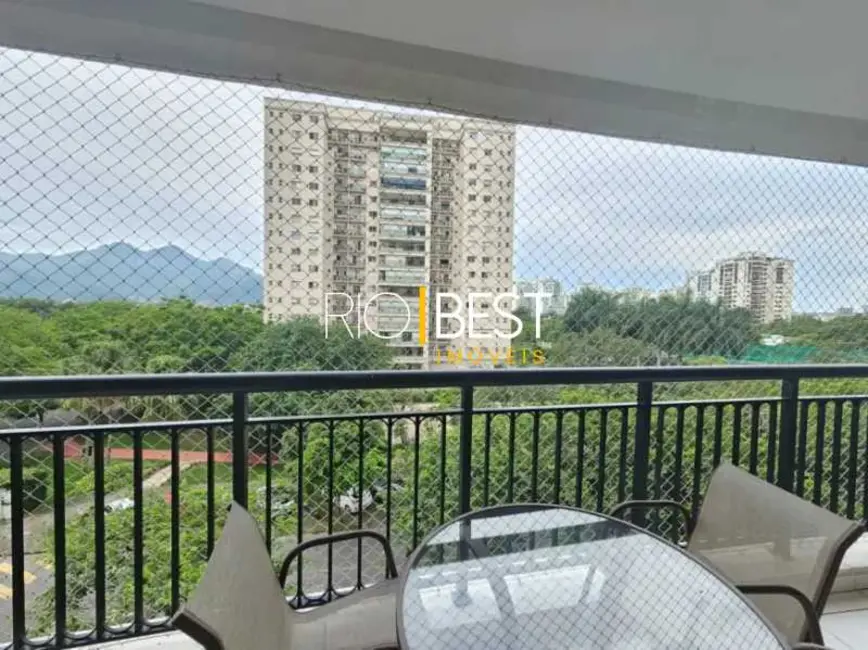 Foto 2 de Apartamento com 2 quartos à venda, 76m2 em Rio De Janeiro - RJ