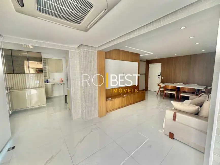 Apartamento com 3 quartos à venda e para alugar, 110m2 em Rio De Janeiro - RJ - imagem 4 Foto 4 de Apartamento com 3 quartos à venda e para alugar, 110m2 em Rio De Janeiro - RJ