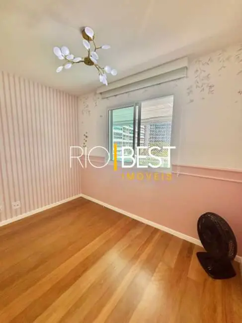 Apartamento com 3 quartos à venda e para alugar, 110m2 em Rio De Janeiro - RJ - imagem 7 Foto 7 de Apartamento com 3 quartos à venda e para alugar, 110m2 em Rio De Janeiro - RJ