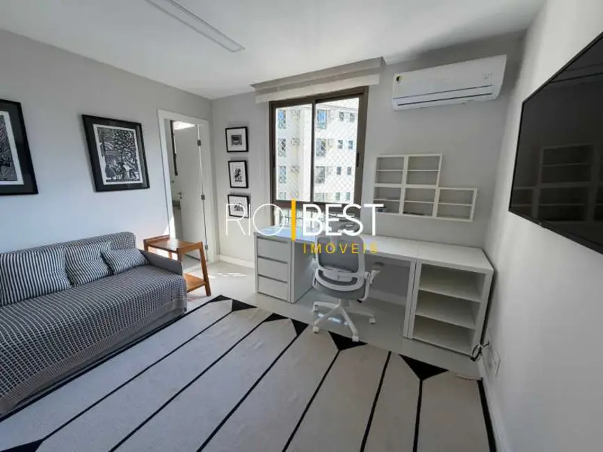 Foto 15 de Apartamento com 3 quartos para alugar, 179m2 em Rio De Janeiro - RJ
