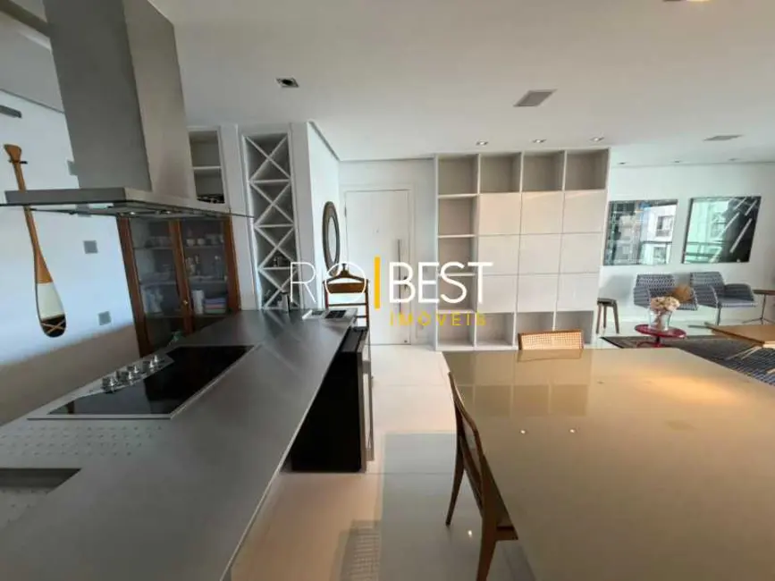Foto 26 de Apartamento com 3 quartos para alugar, 179m2 em Rio De Janeiro - RJ