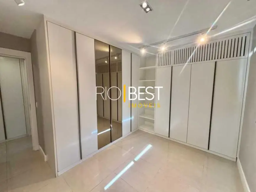 Foto 9 de Apartamento com 3 quartos para alugar, 169m2 em Rio De Janeiro - RJ