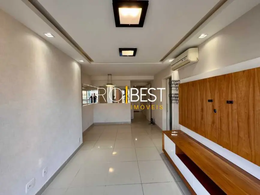 Apartamento com 2 quartos à venda e para alugar, 79m2 em Rio De Janeiro - RJ - imagem 4 Foto 4 de Apartamento com 2 quartos à venda e para alugar, 79m2 em Rio De Janeiro - RJ