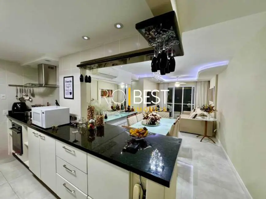 Apartamento com 3 quartos à venda e para alugar, 90m2 em Rio De Janeiro - RJ - imagem 5 Foto 5 de Apartamento com 3 quartos à venda e para alugar, 90m2 em Rio De Janeiro - RJ