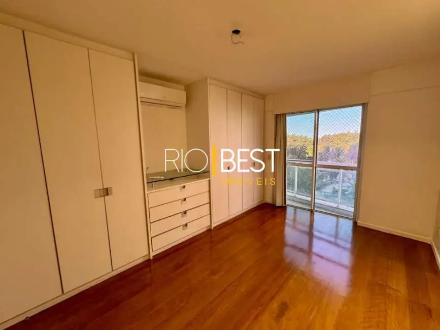 Foto 10 de Apartamento com 3 quartos à venda e para alugar, 160m2 em Rio De Janeiro - RJ