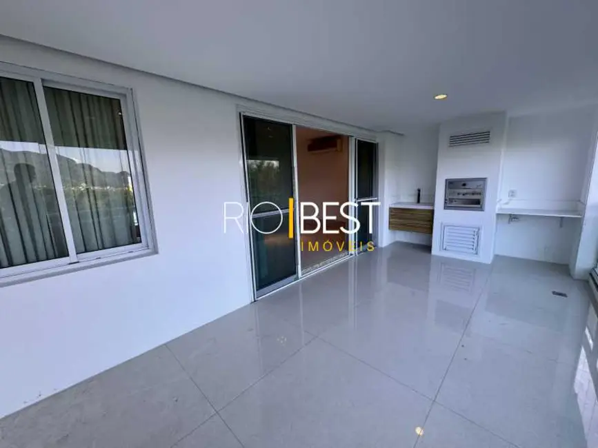 Foto 15 de Apartamento com 3 quartos à venda e para alugar, 160m2 em Rio De Janeiro - RJ