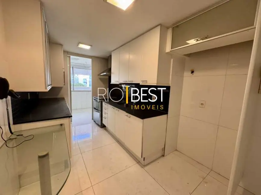 Foto 24 de Apartamento com 3 quartos à venda e para alugar, 160m2 em Rio De Janeiro - RJ